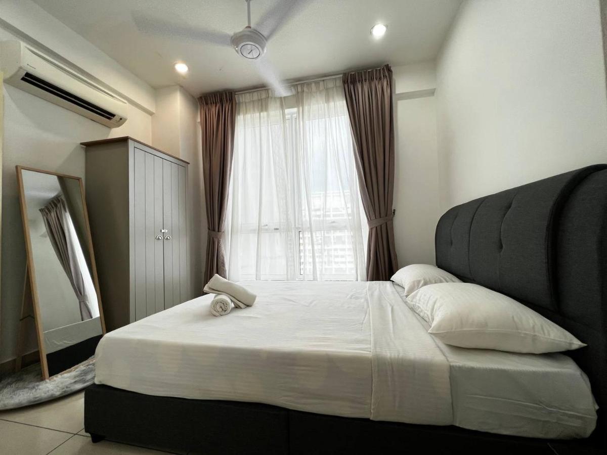 Merlene Suites At Mansion One Formerly Know As Mansion One Suites George Town Bagian luar foto